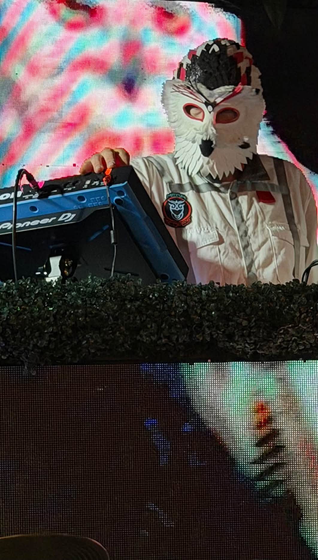 Close on the decks